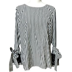 Stunning cuff detail Tim burton romantic shirt